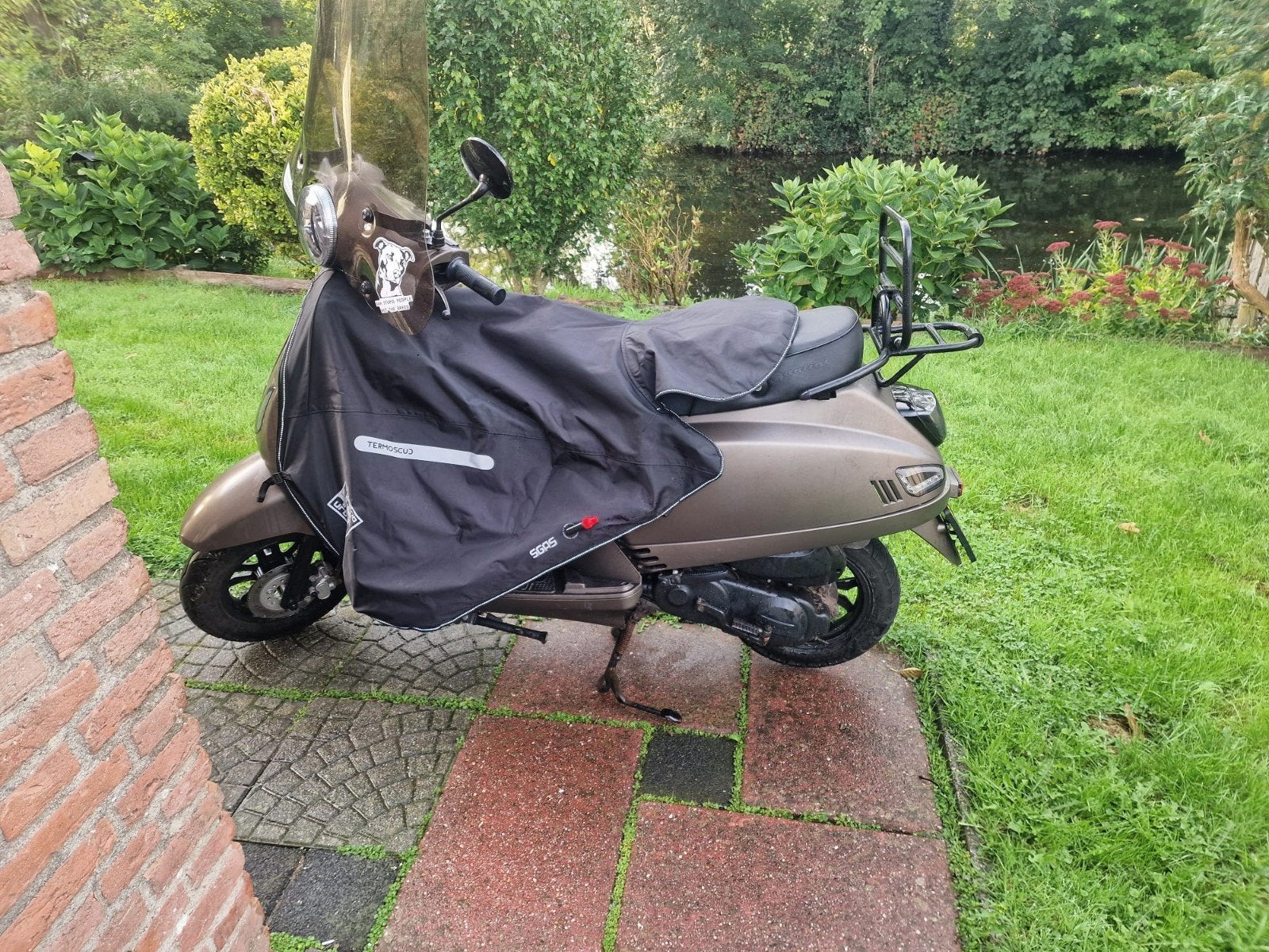 Santini Capri Scooter - Zo goed als nieuw, Ophalen, Maximaal 45 km/u, Zo goed als nieuw, Santini