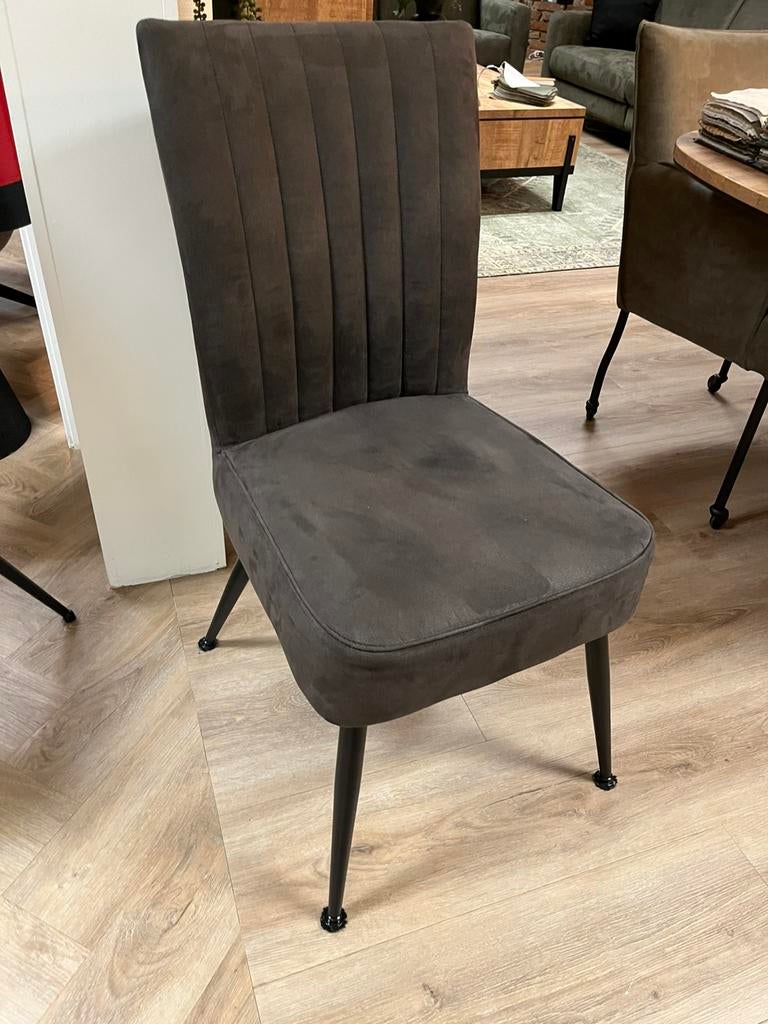Nieuwe eetstoelen in microvezel antraciet op voorraad., Ophalen, Zo goed als nieuw, Grijs, Vijf, Zes of meer stoelen