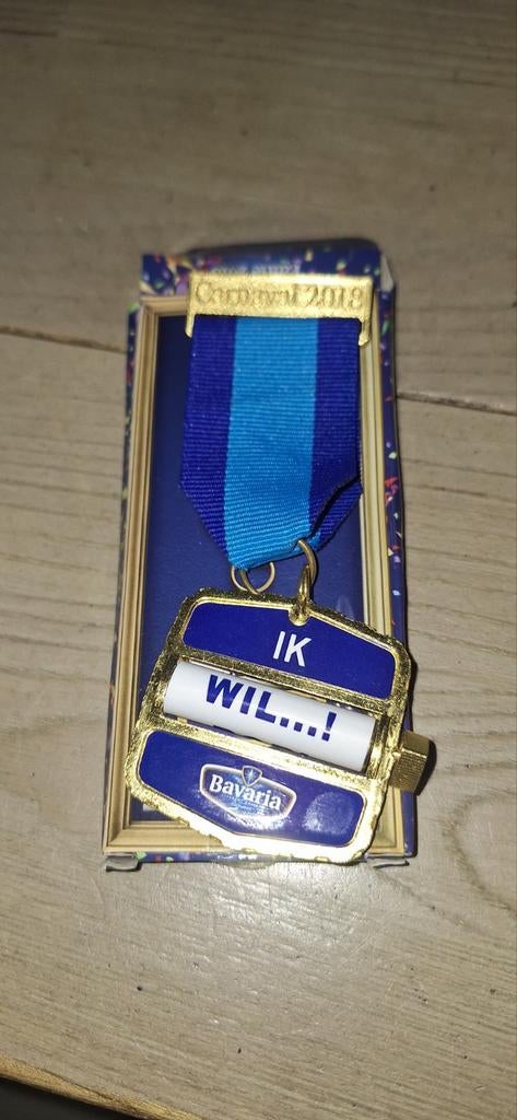 Bavaria carnaval medaille 2018 (3526), Ophalen of Verzenden, Zo goed als nieuw, Reclamebord, Plaat of Schild, Bavaria