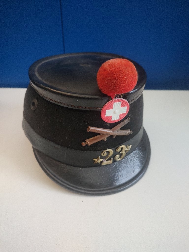 Zwitserse shako Regiment Artilerie, Verzenden, Landmacht, Nederland, Embleem of Badge