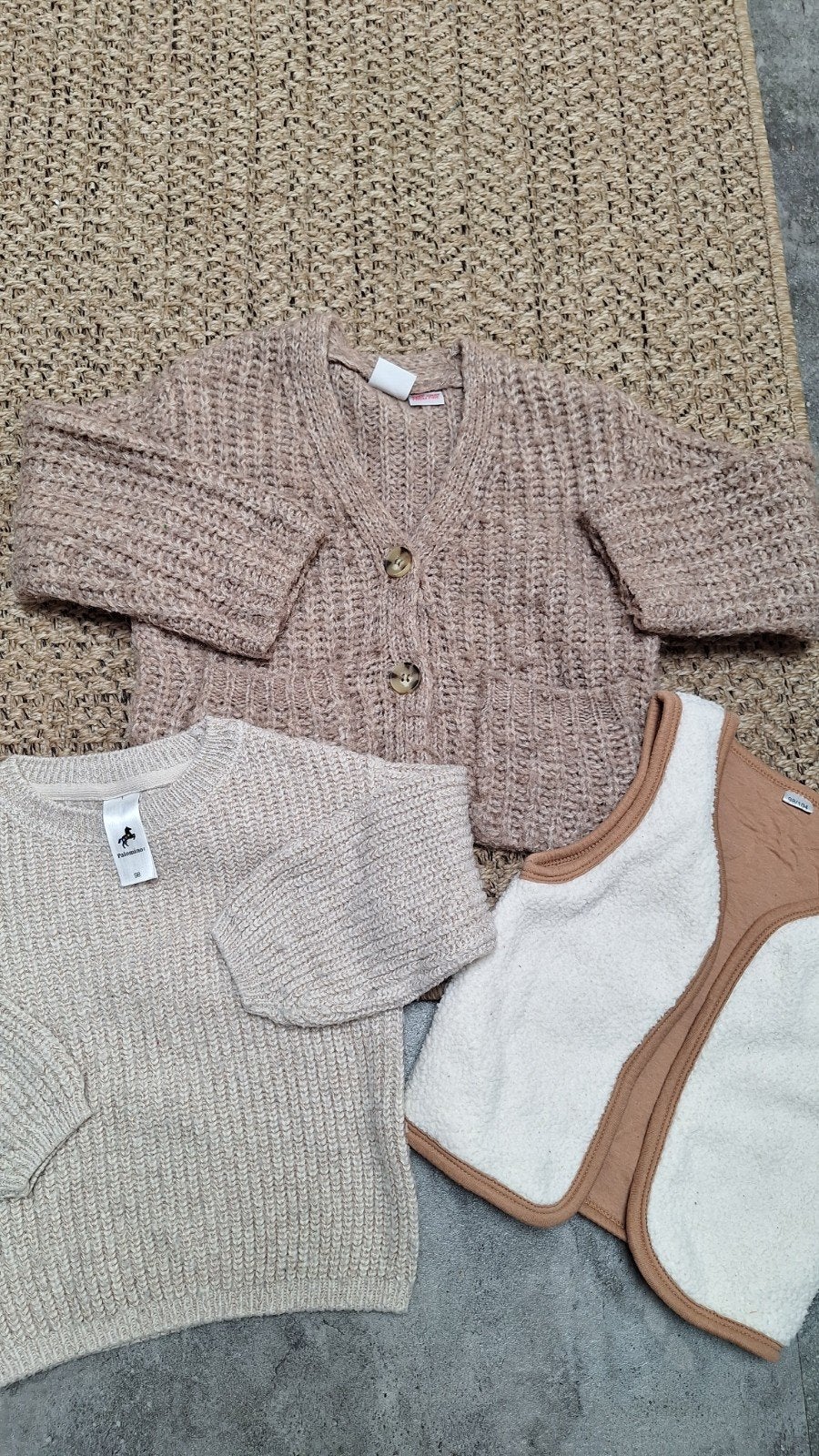 Mooie kleding mt 98/104: vest Zara, gilet Zeeman, trui C&A, Ophalen of Verzenden, Zo goed als nieuw, Meisje, Trui of Vest