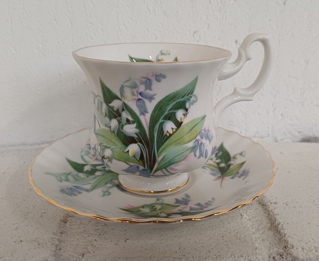 Royal Albert servies - 8 kop en schotels, Ophalen of Verzenden
