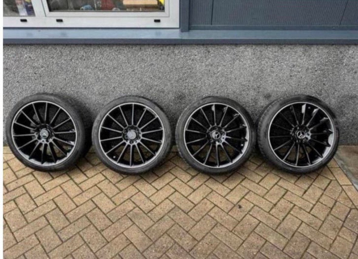 Origineel Mercedes AMG velgen A B CLA GLA  225 40 19 5x112, Auto-onderdelen, Banden en Velgen, 19 inch, Gebruikt, Total Car Expert
