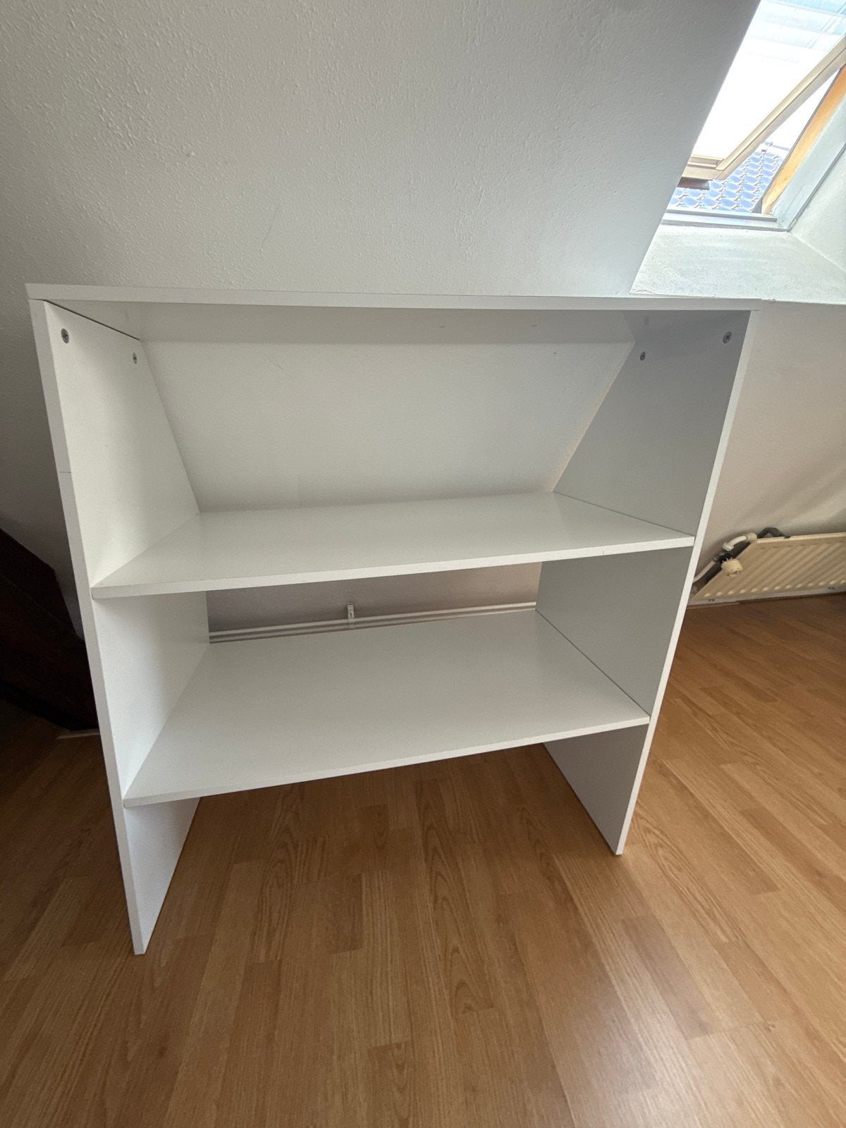 Schuine open kast voor schuine muren - 100x90x55 cm, Ophalen, Met plank(en), Gebruikt, 100 tot 150 cm