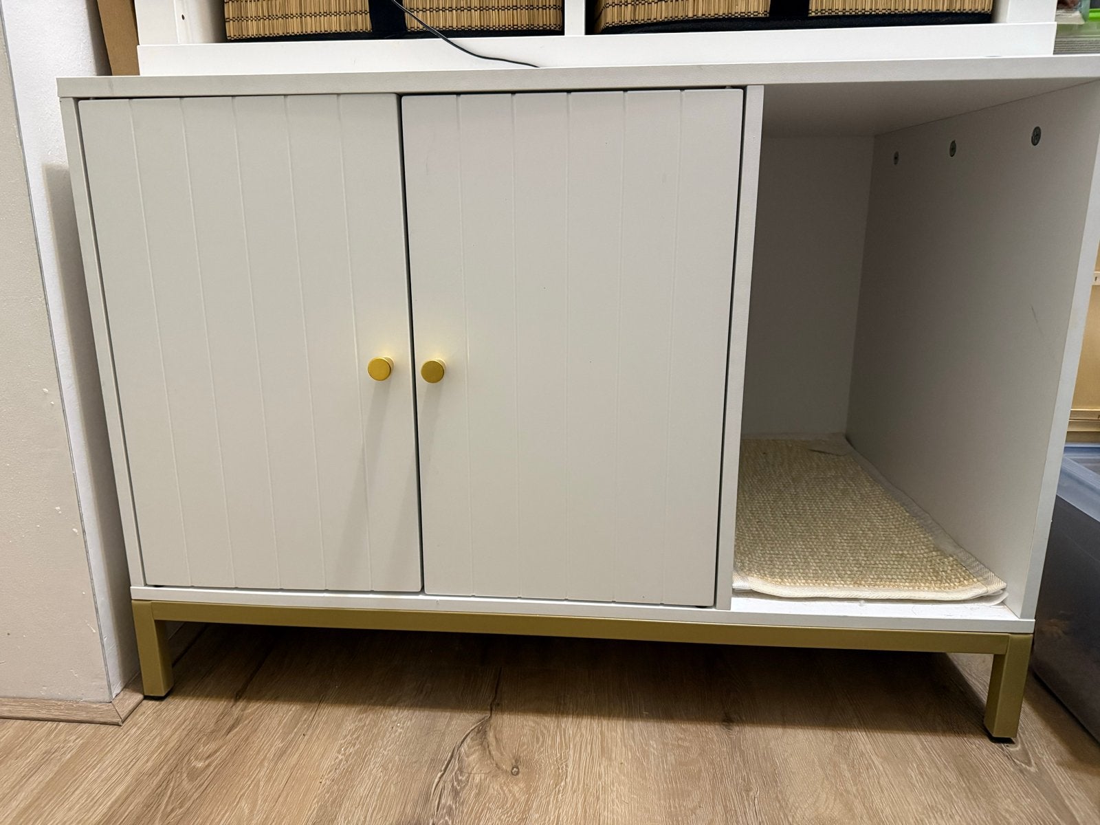 Cat litter box cabinet - Kast voor kattenbak, Dieren en Toebehoren, Ophalen, Zo goed als nieuw