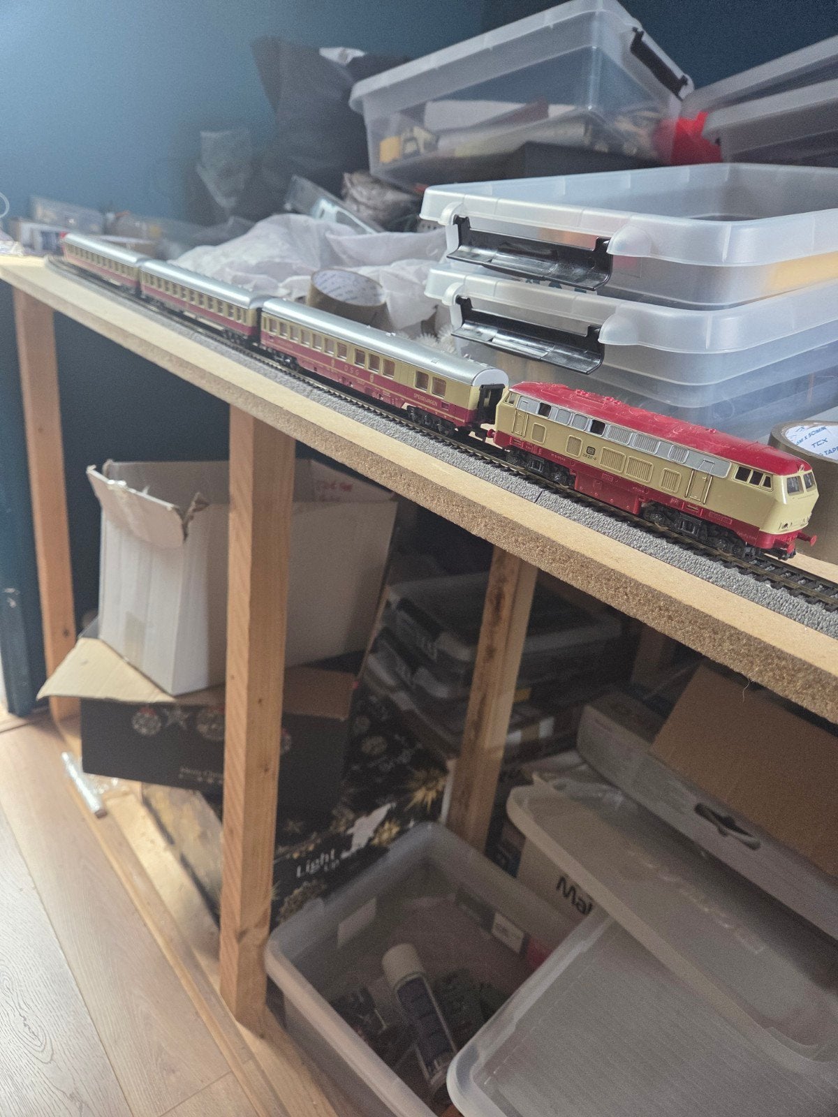 Mooie DB trein voor in uw treinbaan HO, Hobby en Vrije tijd, Modeltreinen | H0, Ophalen of Verzenden