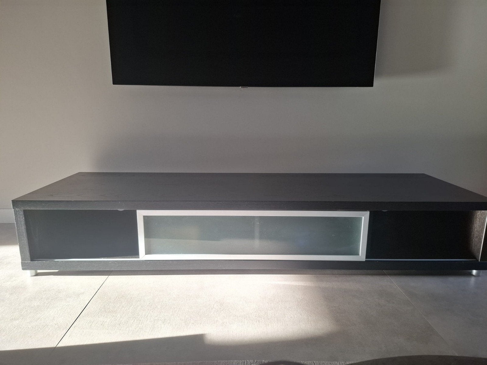 Mooi zwart/Bruin televisie meubel., Ophalen, Zo goed als nieuw, 200 cm of meer, Minder dan 100 cm