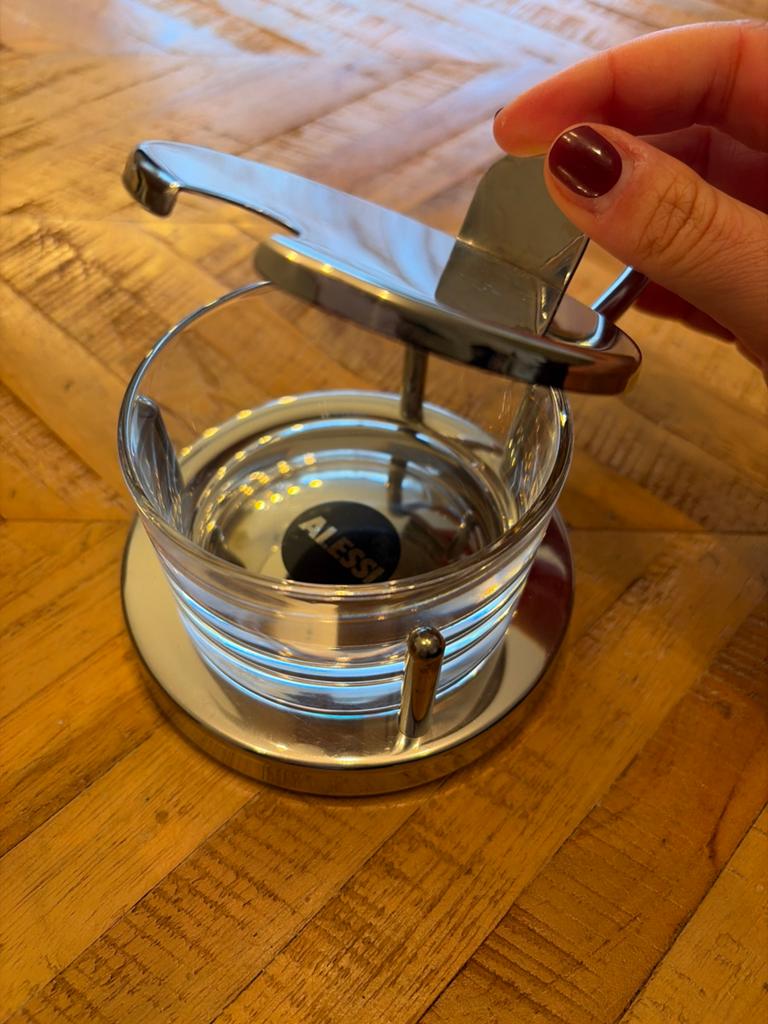 Alessi suikerpotje/ parmezaanpotje, Zilver, Ophalen of Verzenden, Zo goed als nieuw, Alessi