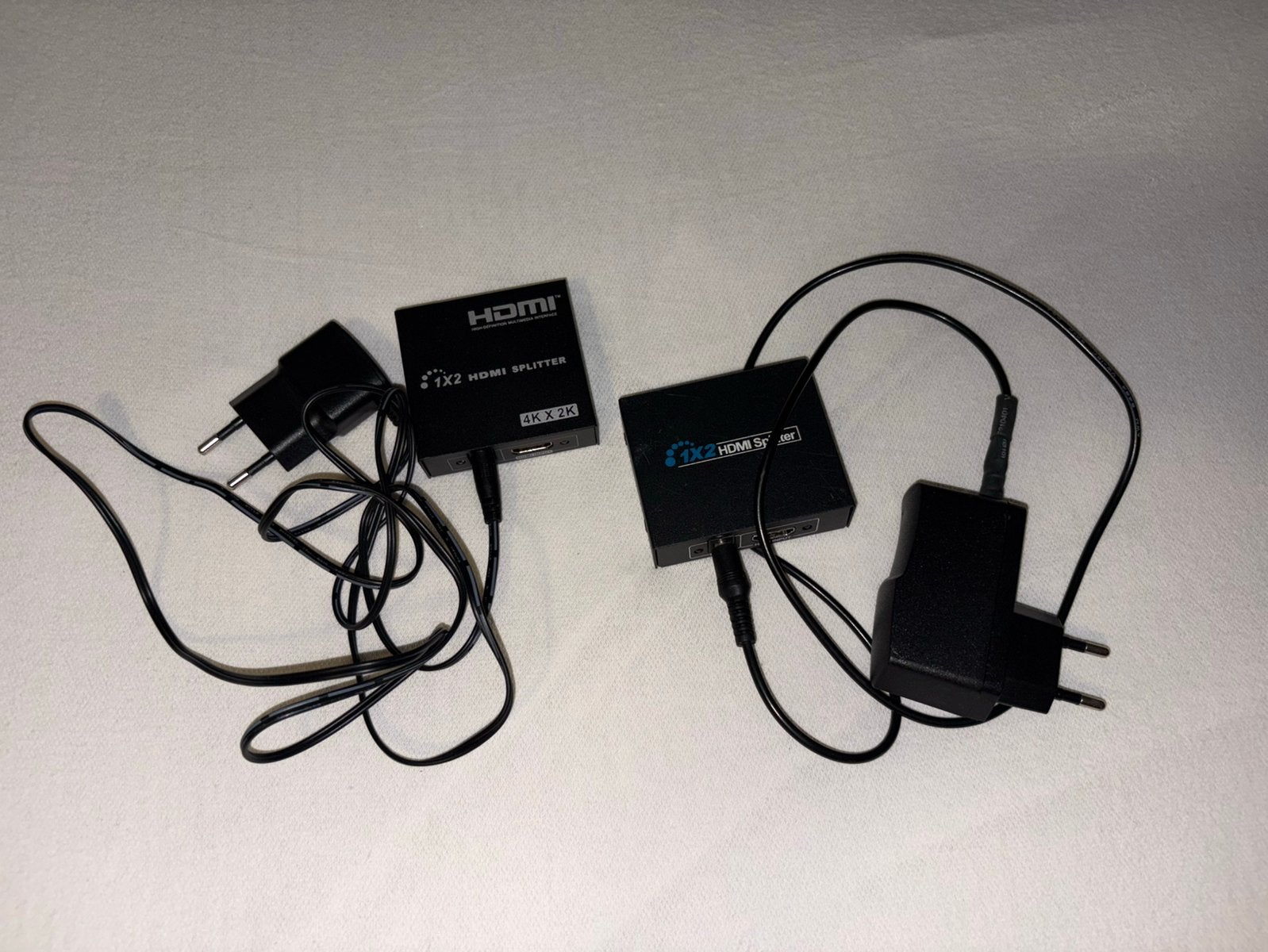 2x HDMI Splitter, Ophalen of Verzenden, Zo goed als nieuw