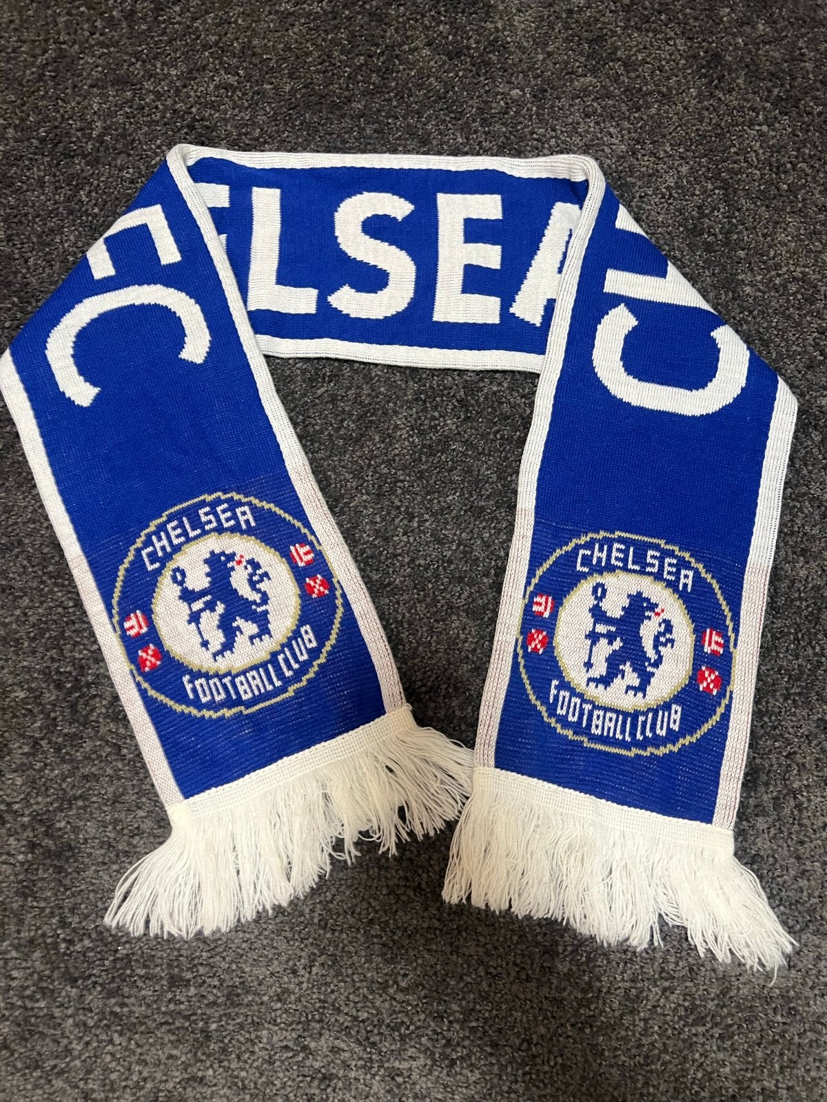 Chelsea FC Sjaal - NIEUWSTAAT, Ophalen of Verzenden, Nieuw, Clubaccessoires
