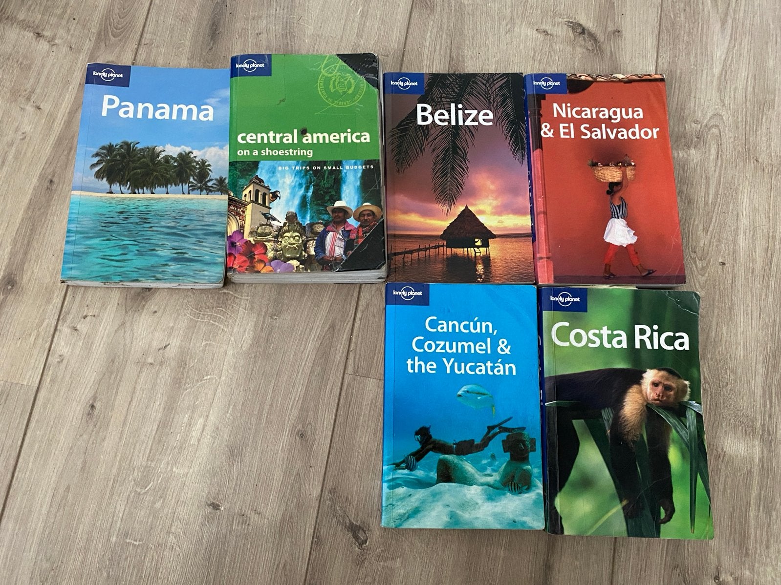 Lonely Planet Reisgidsen Midden-Amerika (6 stuks), Boeken, Reisgidsen, Lonely Planet, Budget, Midden-Amerika, Reisgids of -boek