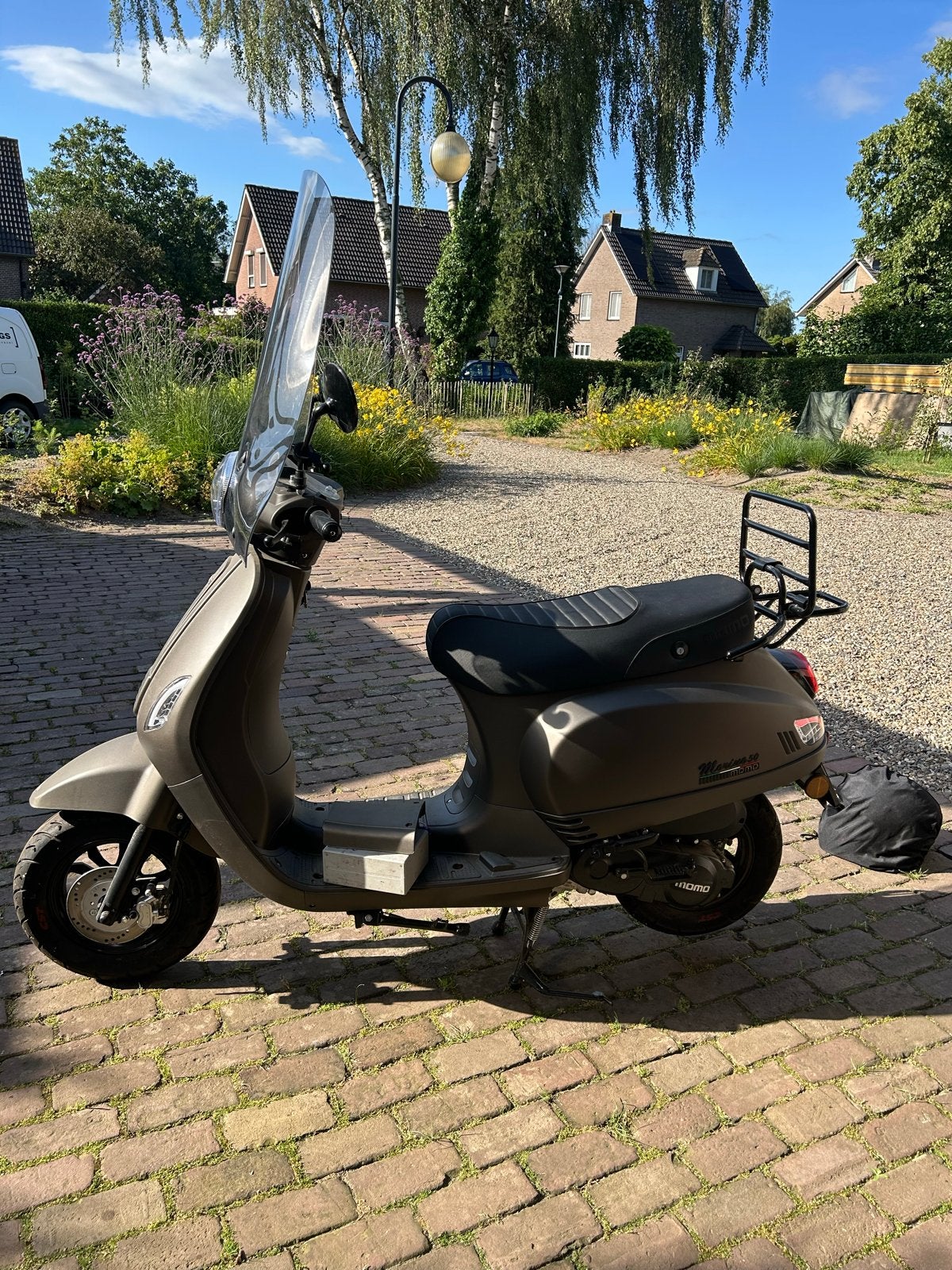 Momo Scooter - Goed onderhouden 315 km mee gereden, Overige merken, Ophalen of Verzenden, Zo goed als nieuw, Benzine