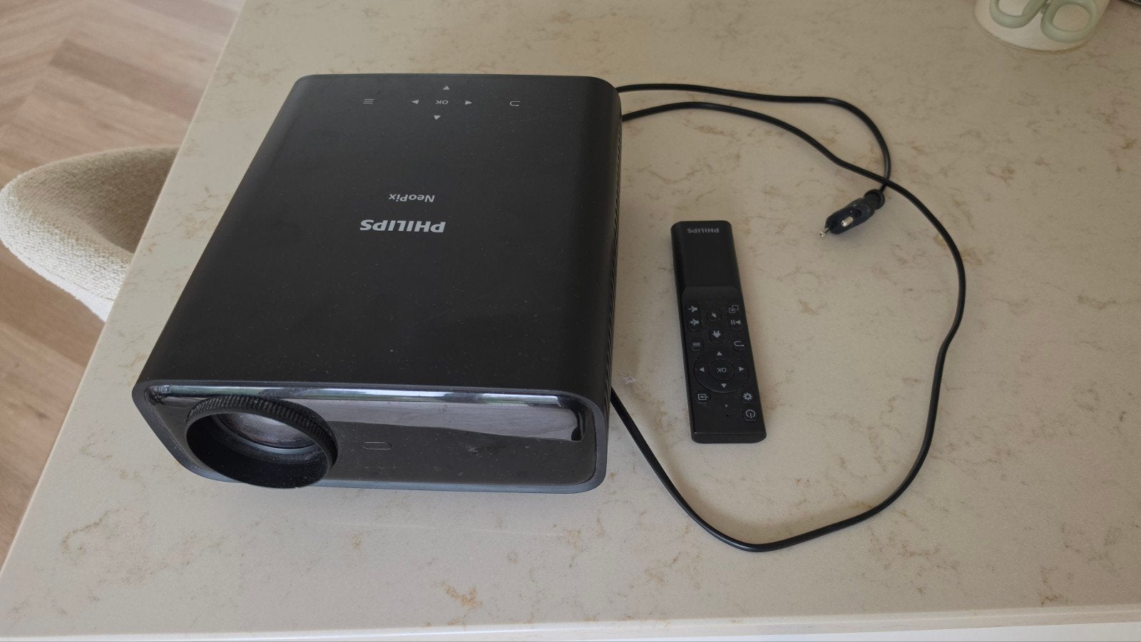 Philips NeoPix NPX320 Smart Digital Projector, Philips, LED, Ophalen of Verzenden, Zo goed als nieuw