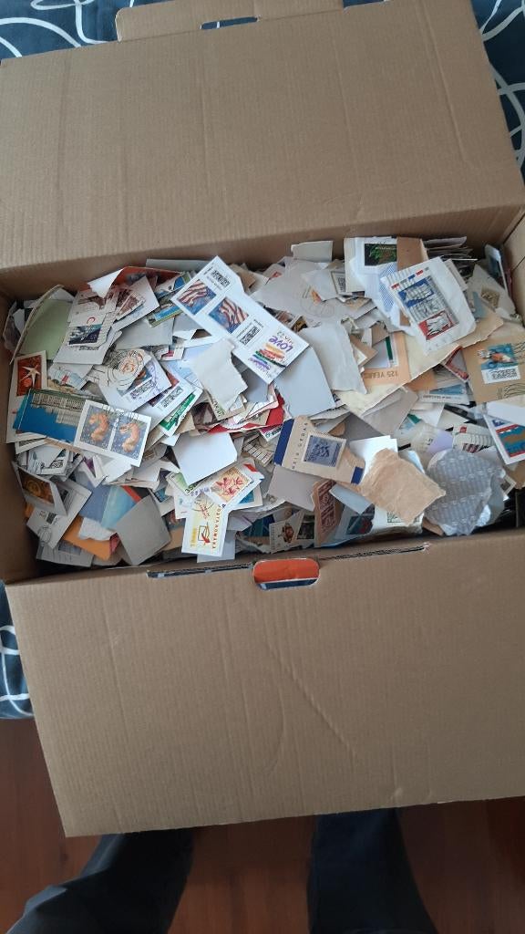 postzegels kilowaar, Postzegels en Munten, Postzegels | Volle albums en Verzamelingen, Ophalen of Verzenden, Buitenland