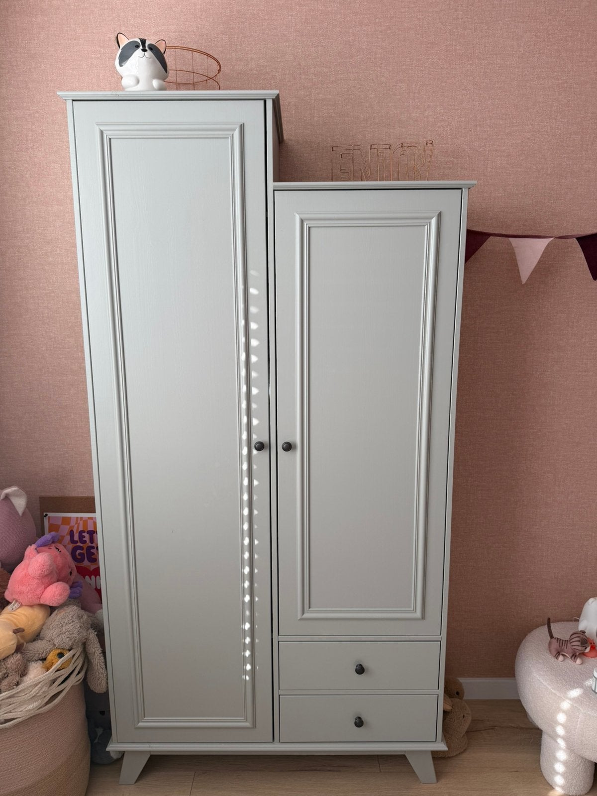 Kledingkast lily (Woood), Ophalen, Kast, 105 cm of meer, Zo goed als nieuw