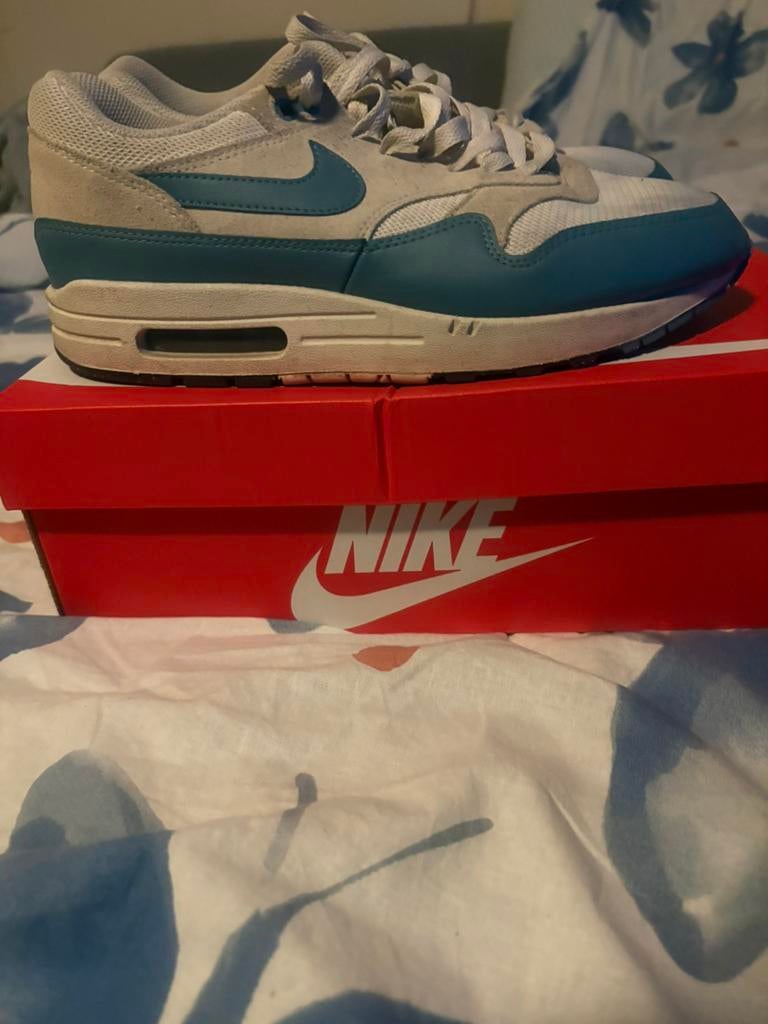 Nike air max maat 44, Kleding | Heren, Schoenen, Blauw, Sportschoenen, Ophalen of Verzenden, Gedragen