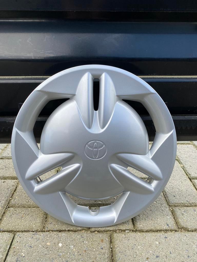 1 originele Toyota Yaris wieldop 13” inch, Ophalen of Verzenden, Zo goed als nieuw
