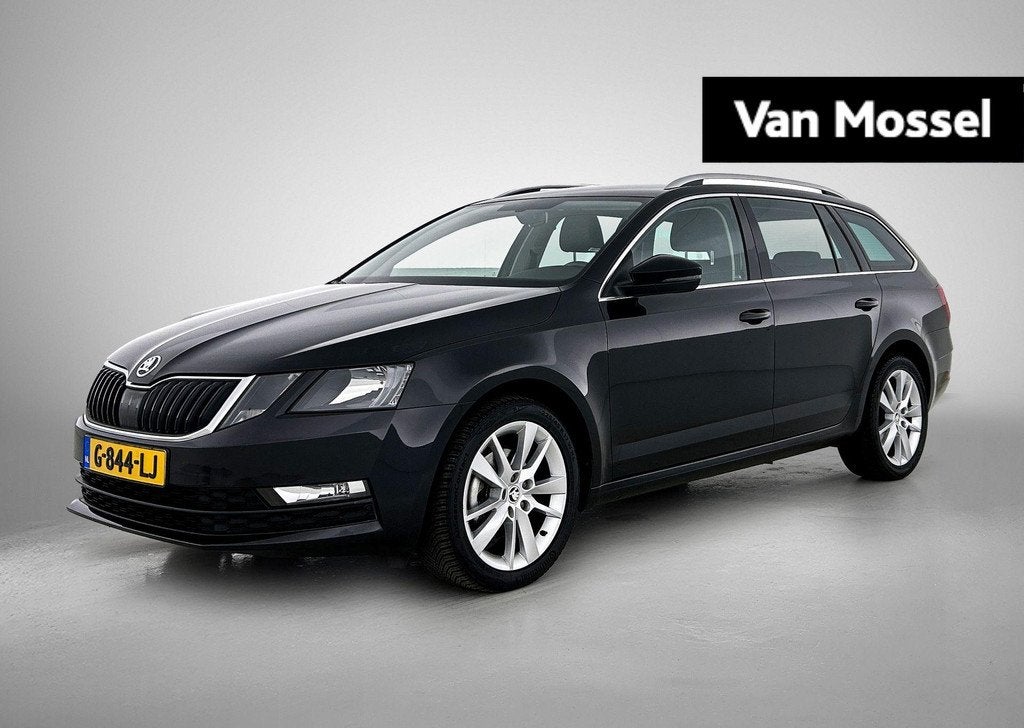 Skoda Octavia Combi 1.0 TSI Greentech Clever Edition, Auto's, Skoda, 12 maanden, Gebruikt, Zwart, Origineel Nederlands