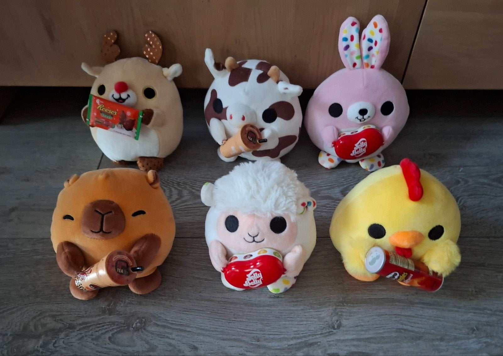 Zuru Snackles 6x, Kinderen en Baby's, Speelgoed | Knuffels en Pluche, Ophalen of Verzenden, Zo goed als nieuw, Overige typen, Klein (minder dan 20 cm)
