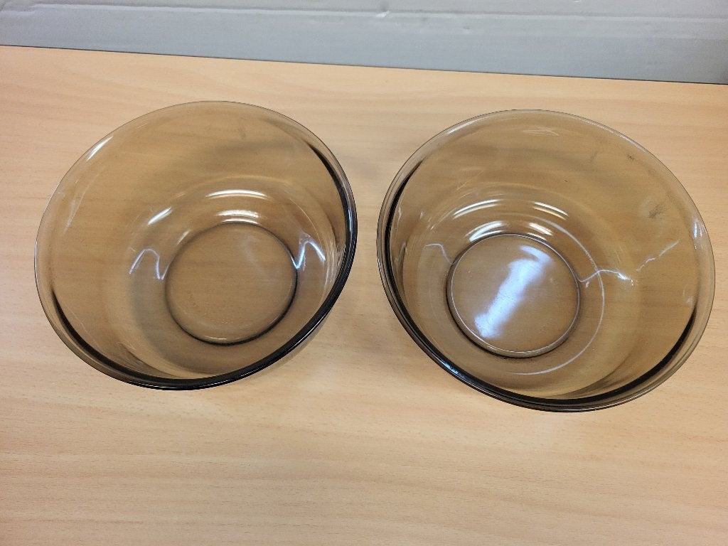 Schalen glazen. 2 X bp. Rookglas., Schaal, Rond, Ophalen of Verzenden, Met deksel
