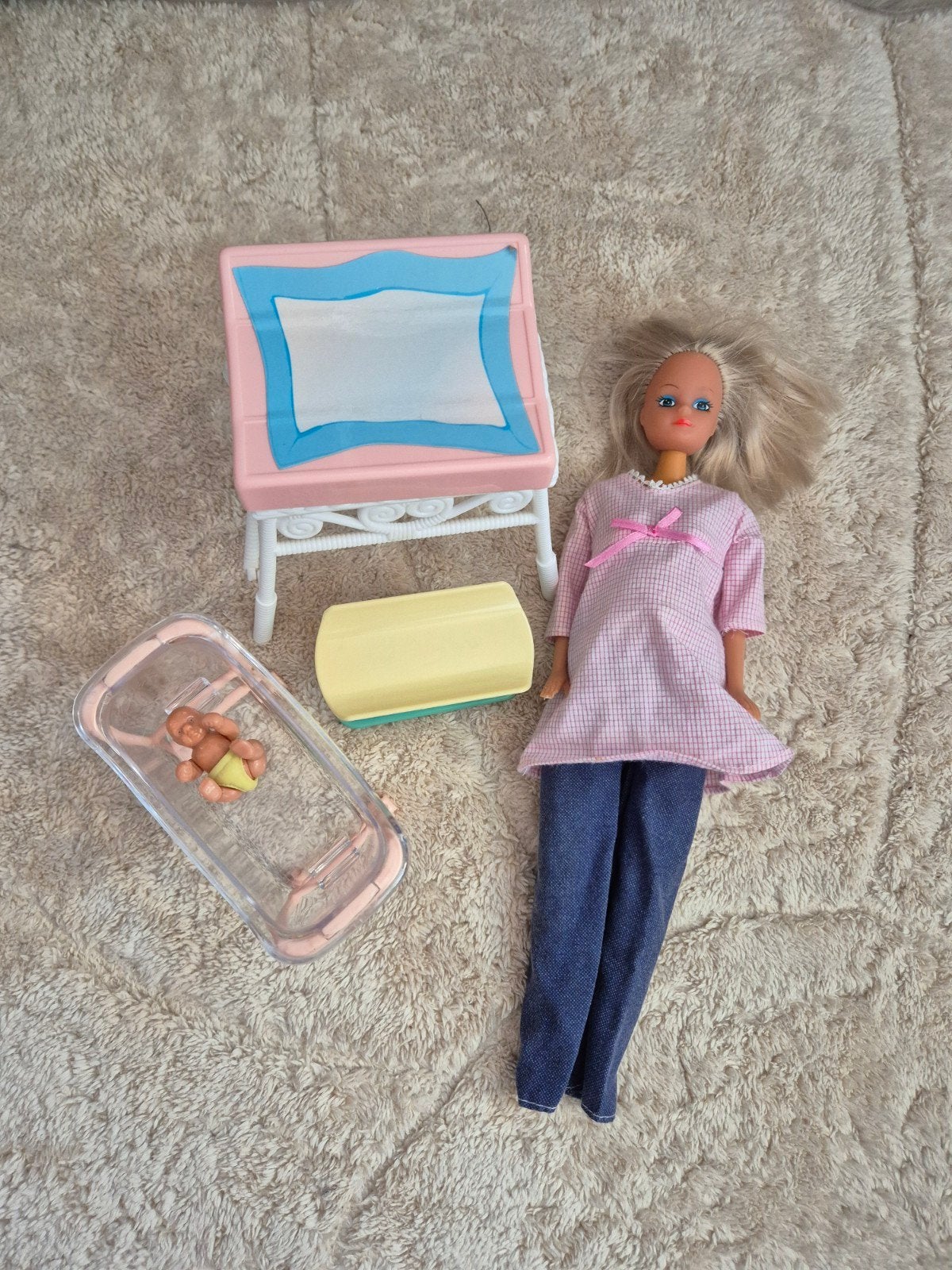 Simba Steffi zwangerschaps buik barbie pop 2000, Ophalen of Verzenden, Gebruikt, Barbie