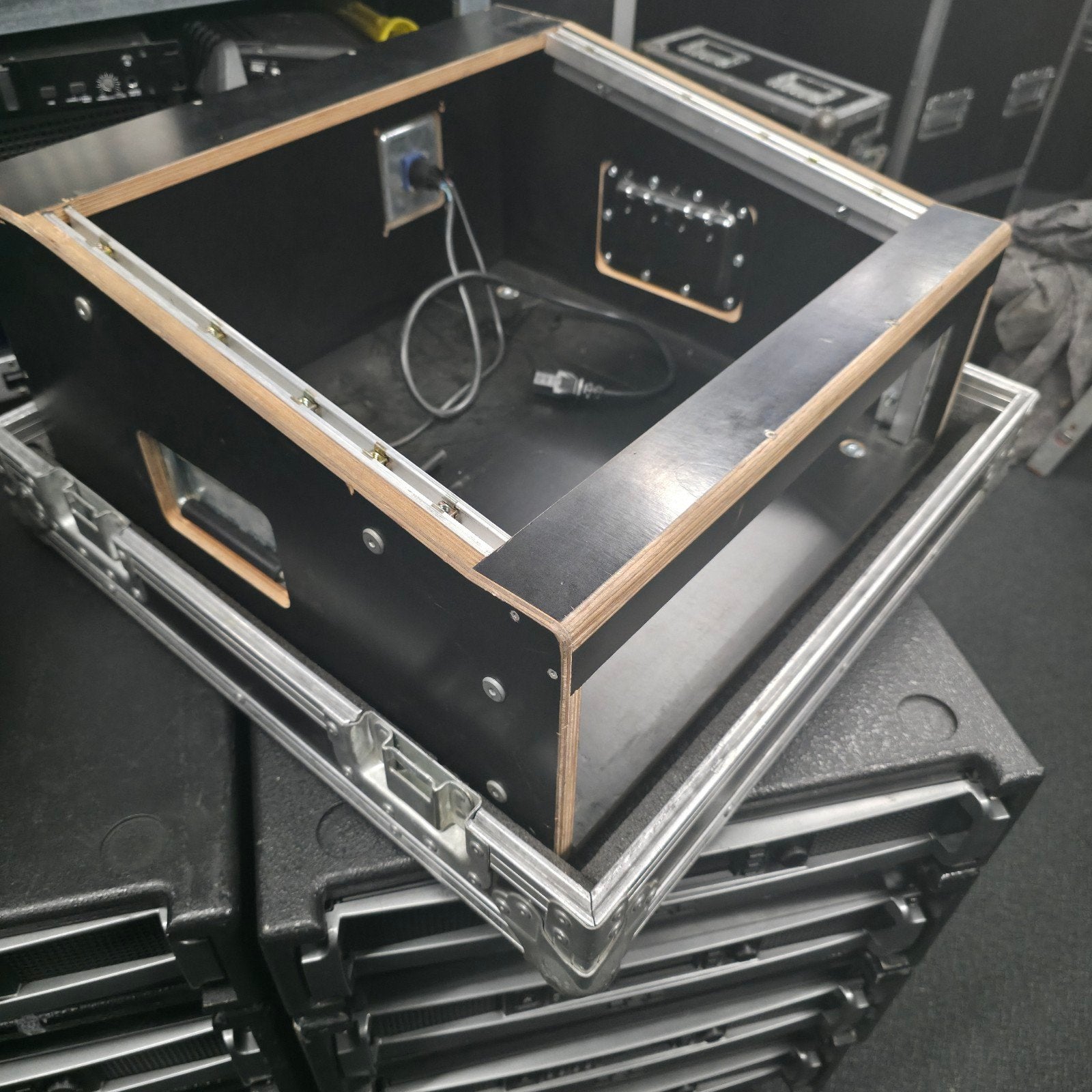 STOLPCASE  voor mixer en randapparatuur, Ophalen of Verzenden, Gebruikt, Overige instrumenten, Flightcase