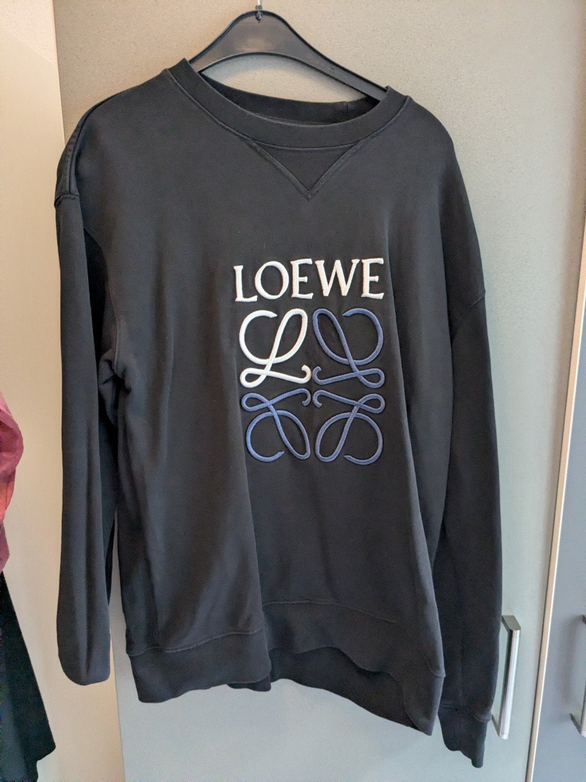 Loewe Anagram Sweatshirt Zwart Maat XL, Zwart, Maat 56/58 (XL), Ophalen of Verzenden, Zo goed als nieuw
