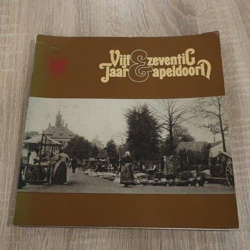 Apeldoornse geschiedenis tussen 1909 en 1984 Kemperink, Boeken, Geschiedenis | Stad en Regio, Ophalen of Verzenden, Gelezen