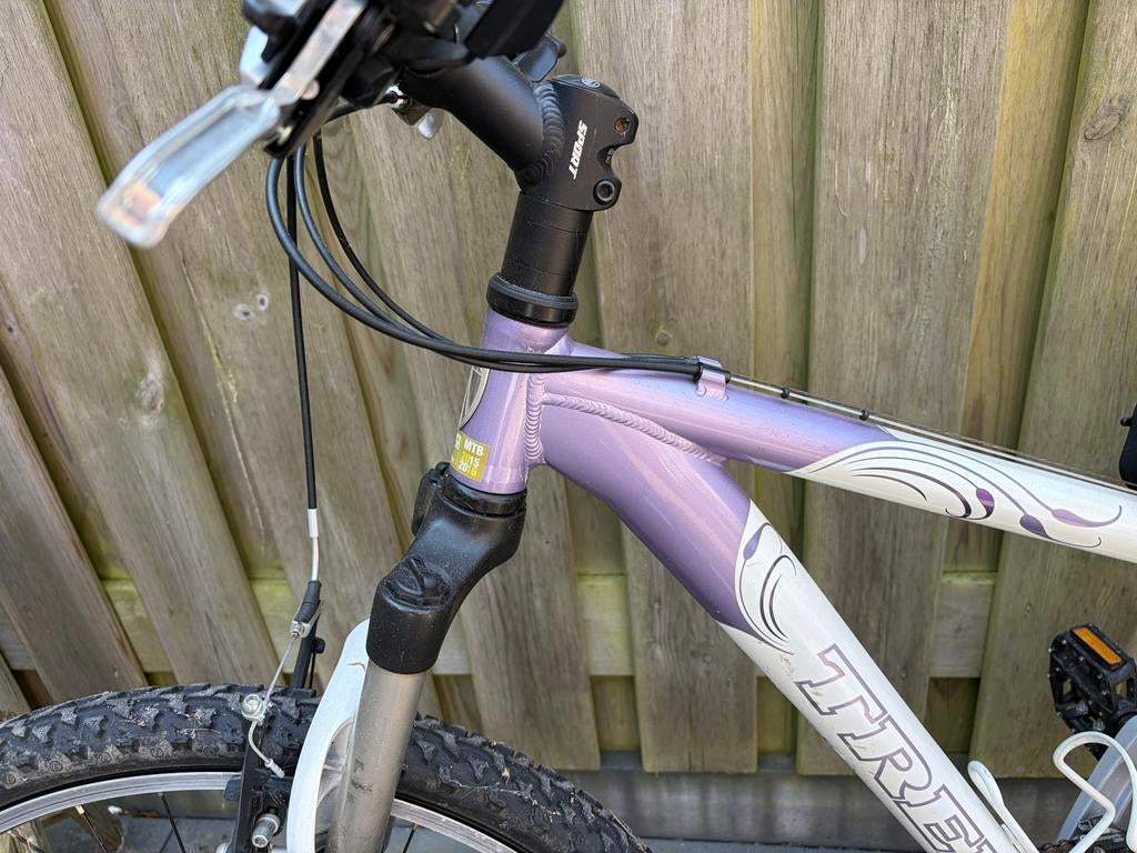 Trek Mountainbike Dames/Meisjes, Fietsen en Brommers, Fietsen | Mountainbikes en ATB, Ophalen, Gebruikt, Hardtail, Velgrem