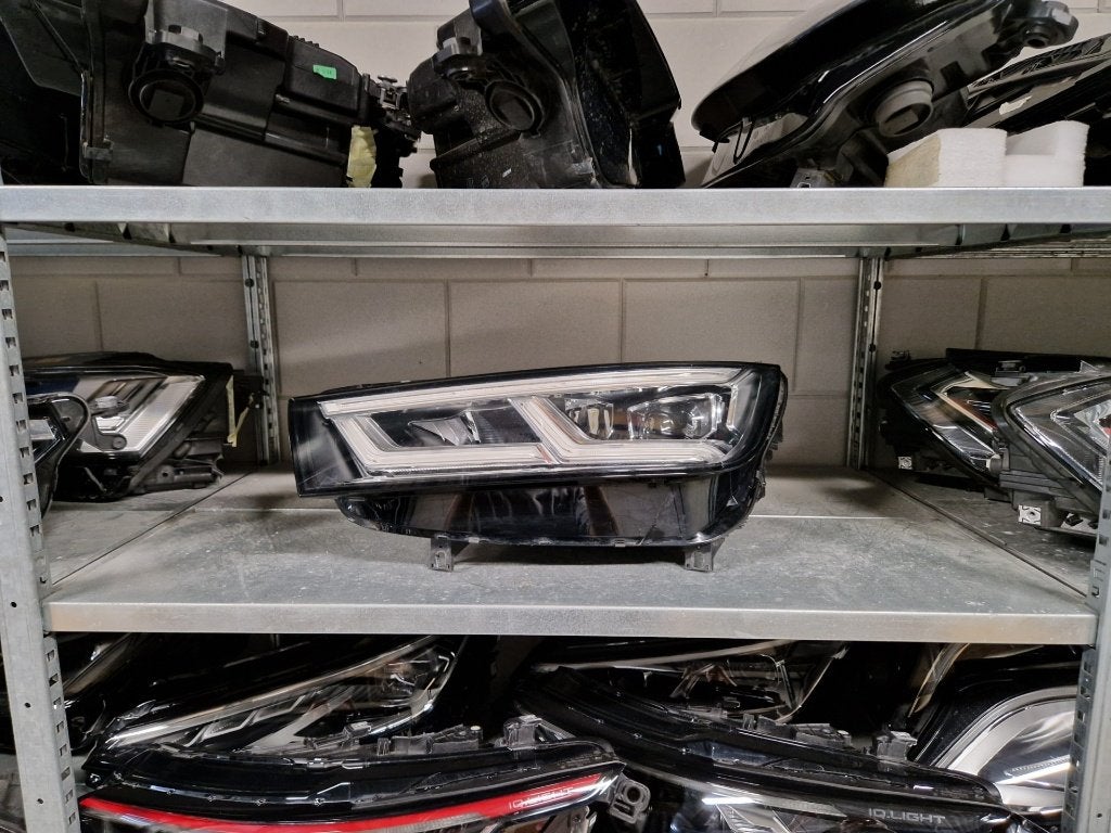 Audi Q5 SQ5 80A VOL LED koplamp 033 links, Ophalen of Verzenden, Gebruikt, Audi
