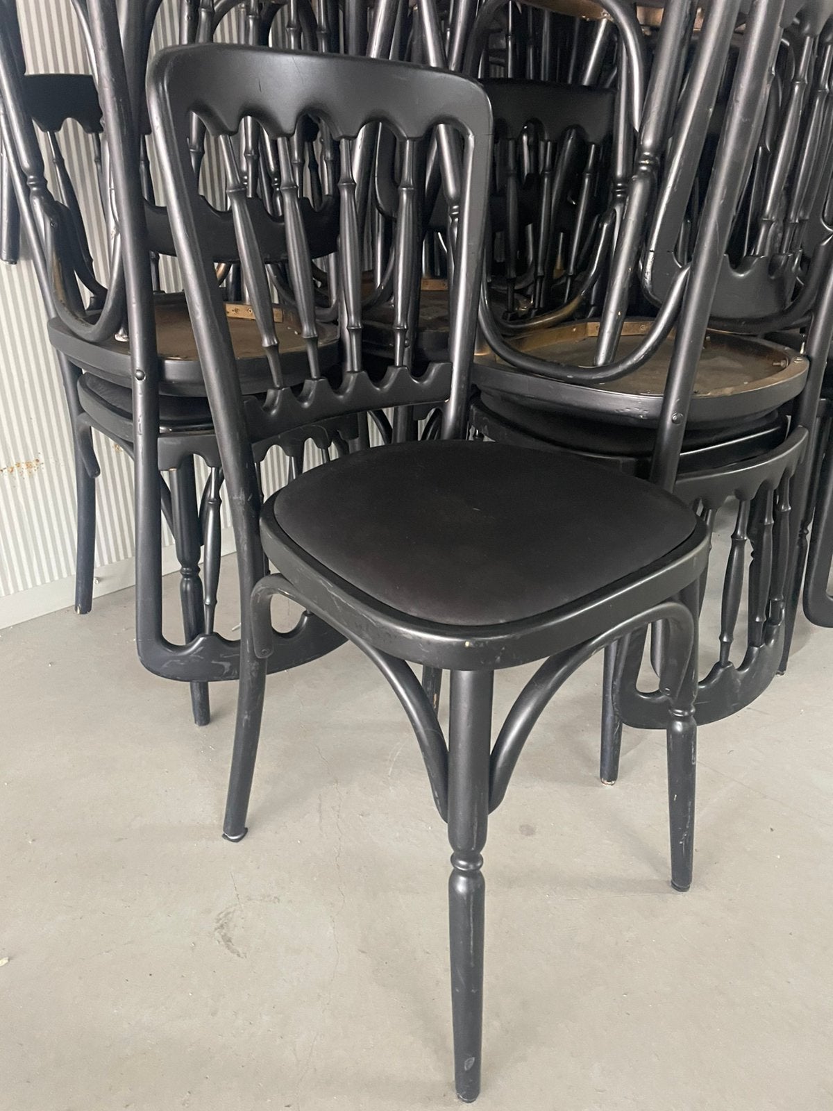 45x Selection Norm Cafe Bistro Trouw Stoelen, Gebruikt, Ophalen of Verzenden, X, Vijf, Zes of meer stoelen