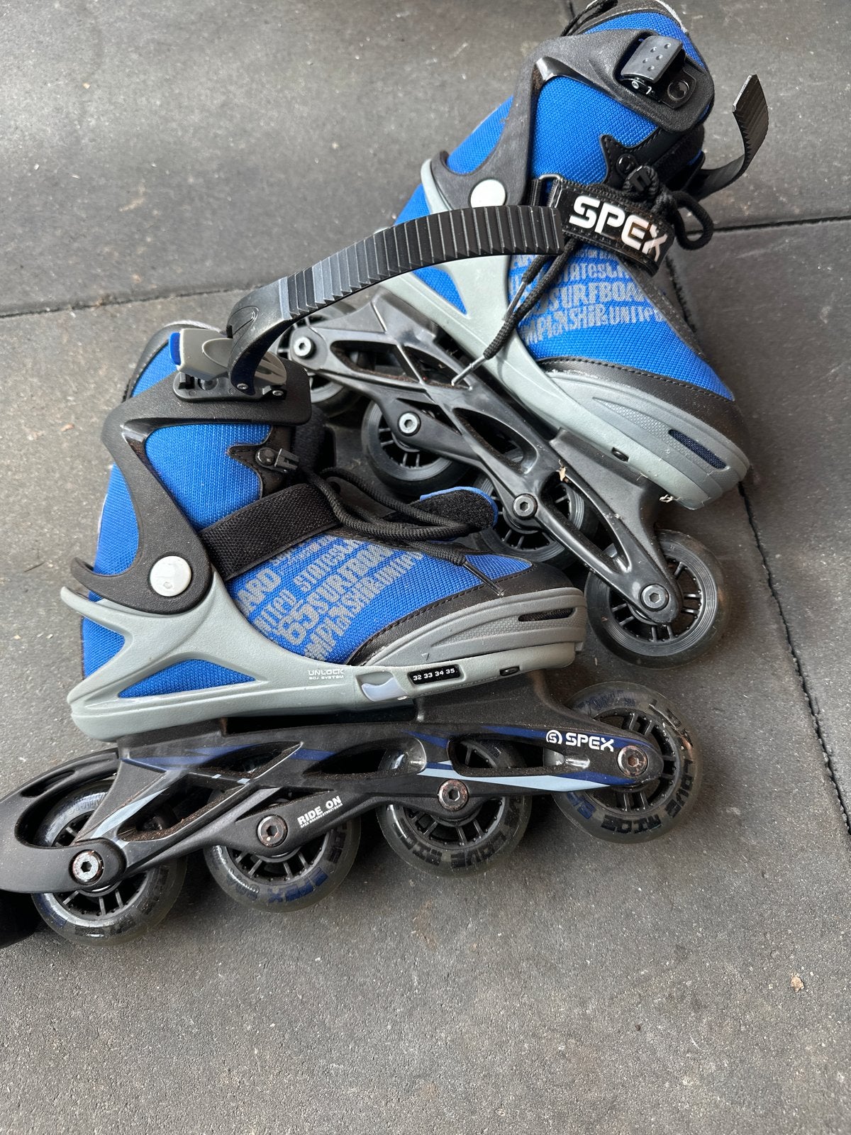 Spex Inline Skates - Verstelbaar - Maat 32-35, Verstelbaar, Kinderen, Zo goed als nieuw, Inline skates 4 wielen
