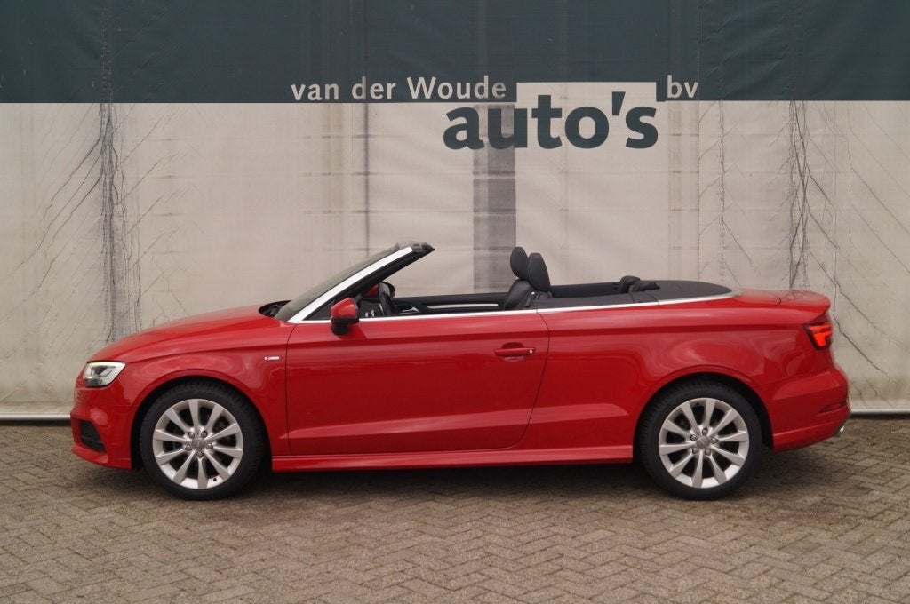 Audi A3 Cabriolet 35 TFSI 150pk Automaat S-Line Sport, Auto's, Audi, Dealer onderhouden, 4 cilinders, 4 stoelen, Leder en Stof