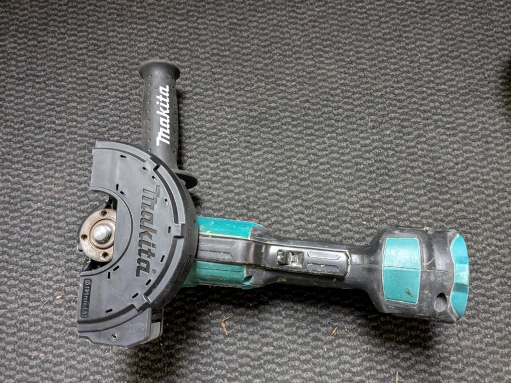 Makita dga 505 125 mm lxt 18v, Ophalen of Verzenden, Minder dan 700 watt, Haakse handslijpmachine