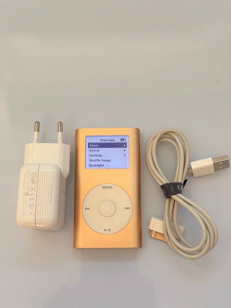 Apple iPod Mini 1e Generatie Goud 4GB + Kabel, Gebruikt, Overige kleuren, Mini, Ophalen of Verzenden