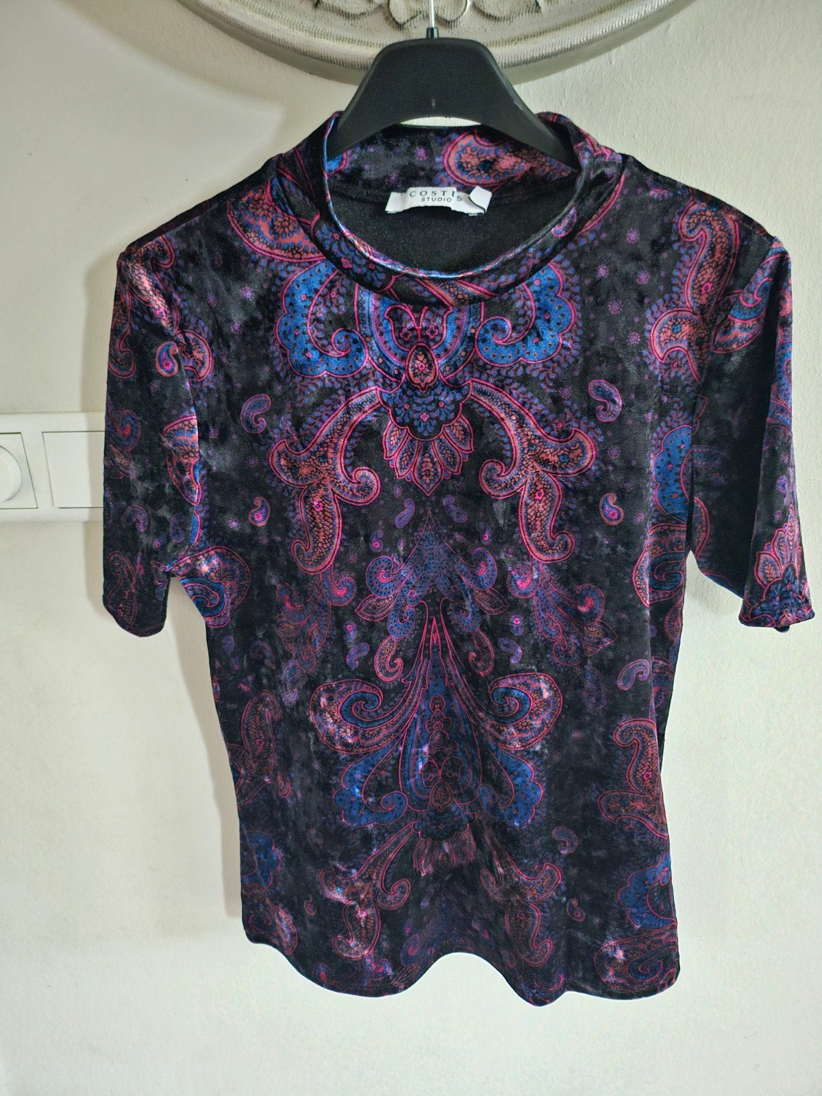 Costis Studio fluwelen top met paisley print, Maat 38/40 (M), Meerkleurig, Ophalen of Verzenden, Zo goed als nieuw