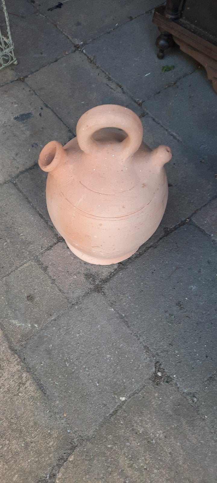 Antieke terracotta kruik met handvat en tuiten, Ophalen of Verzenden