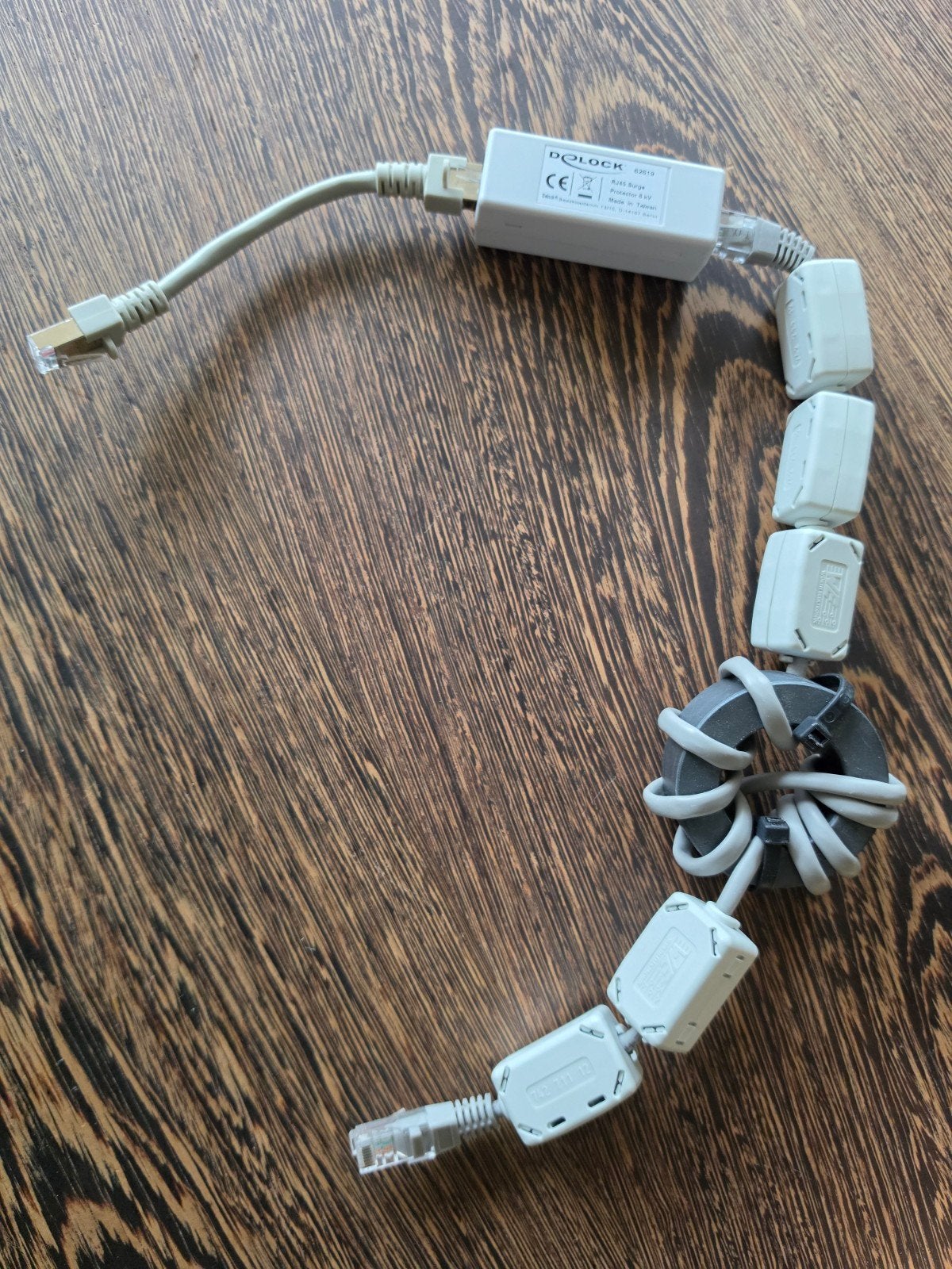 Audiofiele LAN Filterkabel / Netwerkkabel Common-Mode Filter, Audio, Tv en Foto, Ophalen of Verzenden, Zo goed als nieuw, Minder dan 2 meter
