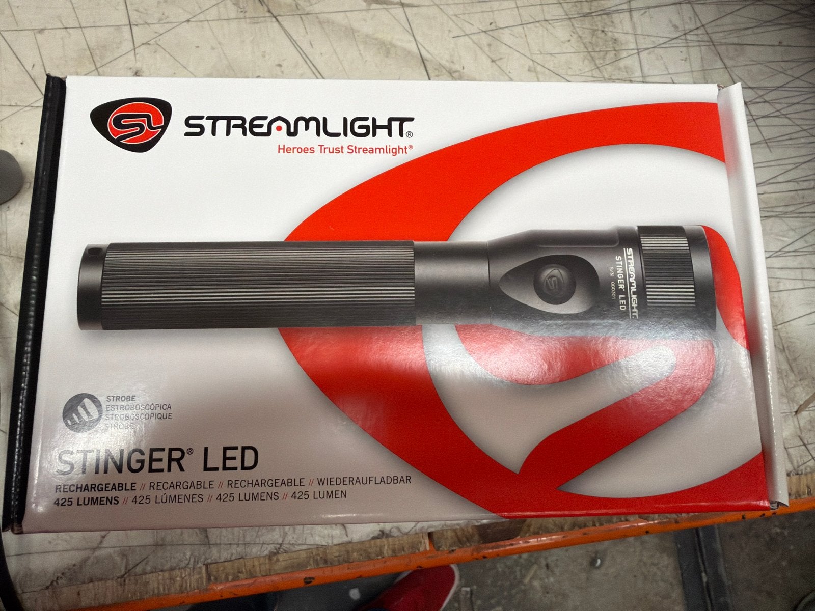 Streamlight Stinger LED Zaklamp - Oplaadbaar, 425 Lumen, Nieuw, Ophalen of Verzenden, Nvt, Accu