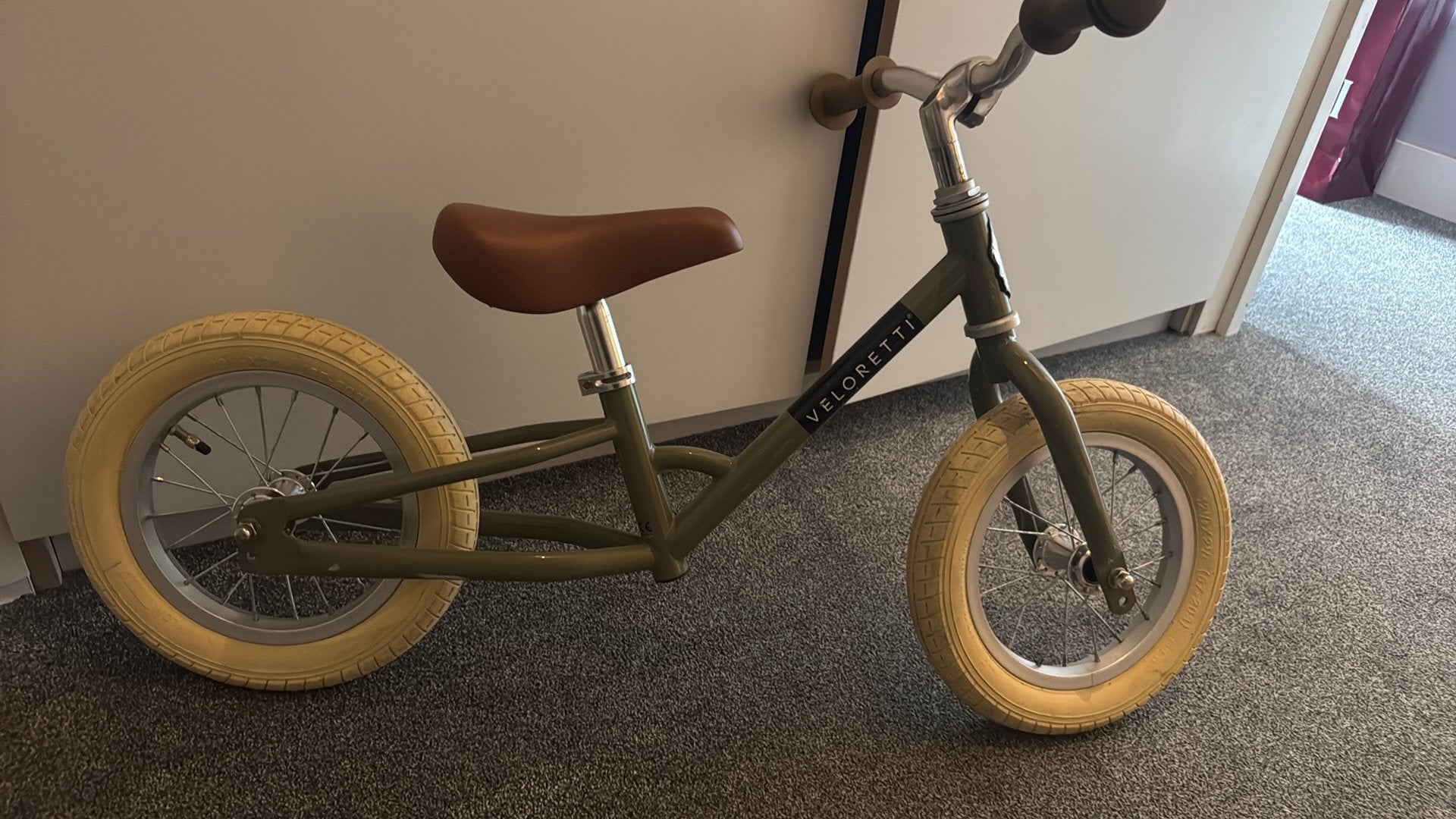 Veloretti loopfiets - Groen, Ophalen of Verzenden, Zo goed als nieuw, Minder dan 16 inch