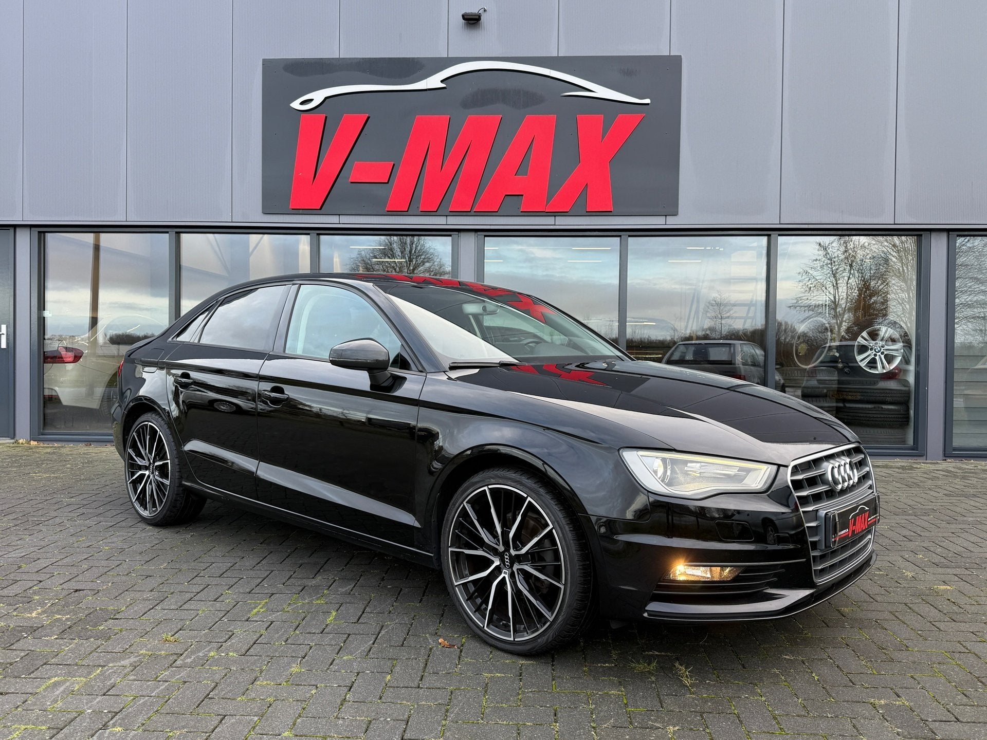 Audi A3 Limousine 1.4 TFSI Pro Line + Alcantara Leder Xenon, Auto's, Audi, 125 pk, Gebruikt, Euro 6, 4 cilinders