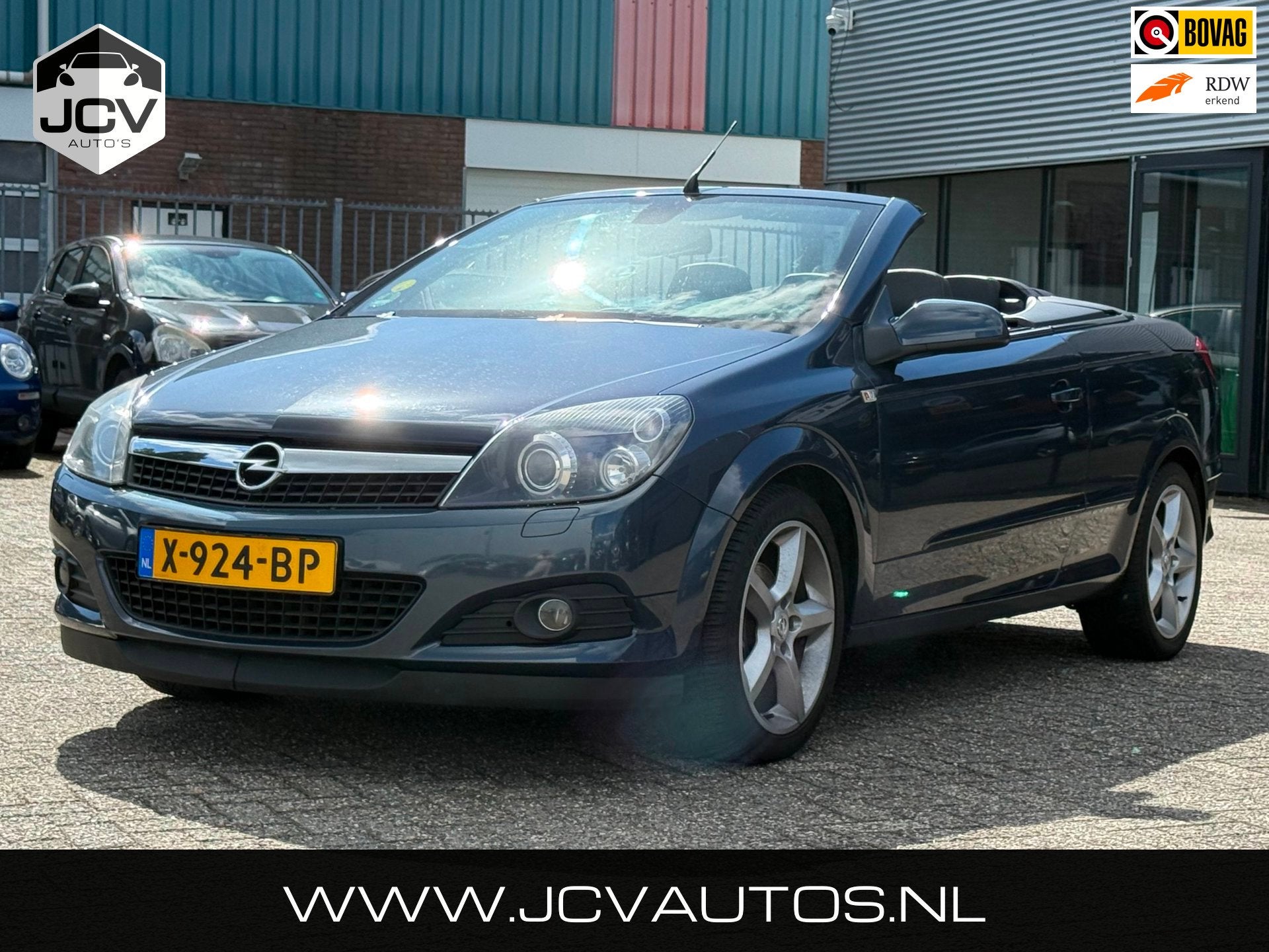 Opel Astra TwinTop 1.8 Enjoy LEER/NAVI GOED ONDERHOUDEN, Gebruikt, 4 cilinders, Cabriolet, 1796 cc
