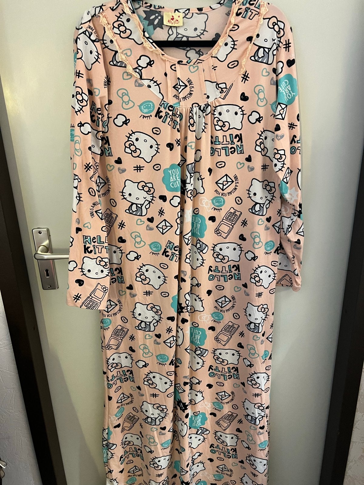 Hello Kitty nachtjapon maat M, Kleding | Dames, Ophalen of Verzenden, Zo goed als nieuw, Maat 38/40 (M)