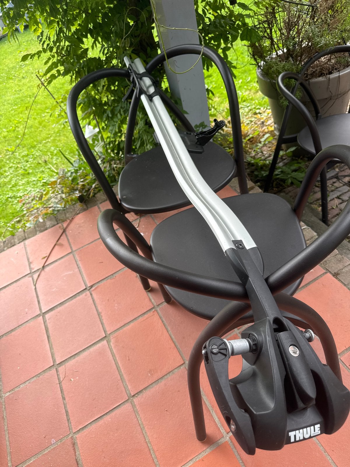 Thule Outride 561 voorvork dakfietsdrager, Auto diversen, Fietsendragers, Ophalen, 1 fiets, Gebruikt, Dakdrager