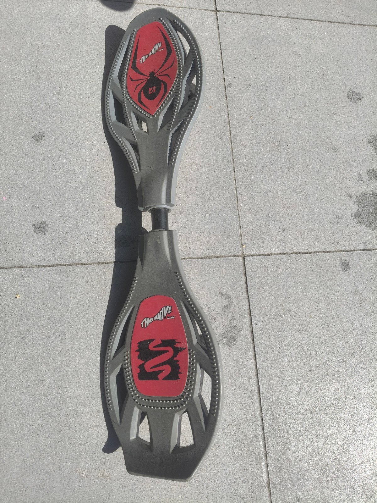 The Wave Waveboard Grijs - Nog in goede staat, Sport en Fitness, Skateboarden, Ophalen, Gebruikt, Waveboard