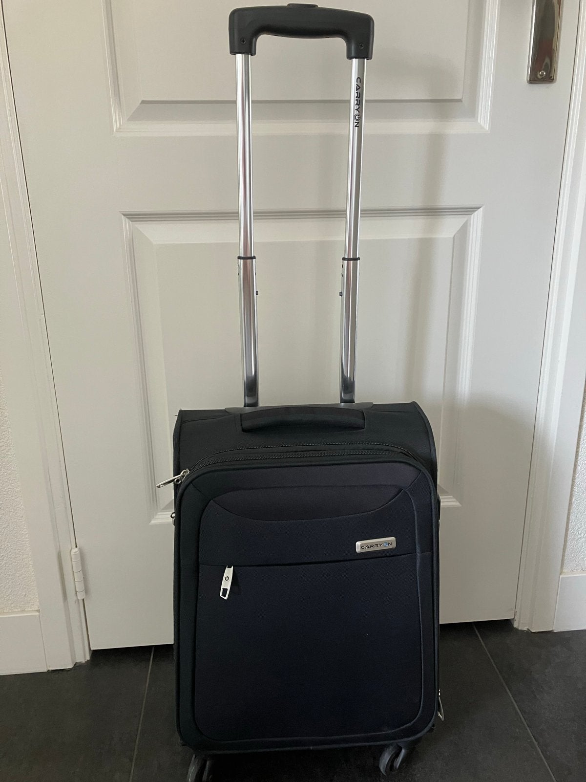 Zwarte Carryon handbagage koffer met wieltjes, Ophalen, 40 tot 60 cm, Zwart, Minder dan 35 cm