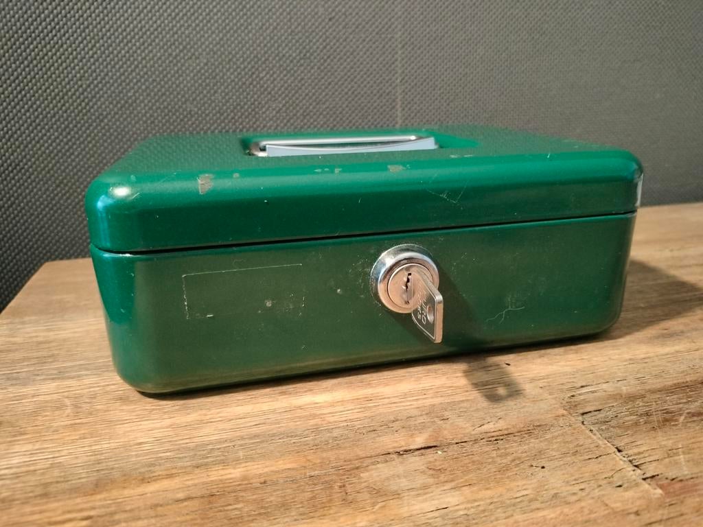 Brabantia geldkistje - Groen metalen kluisje met sleutel, Ophalen of Verzenden, Gebruikt, Brandkast