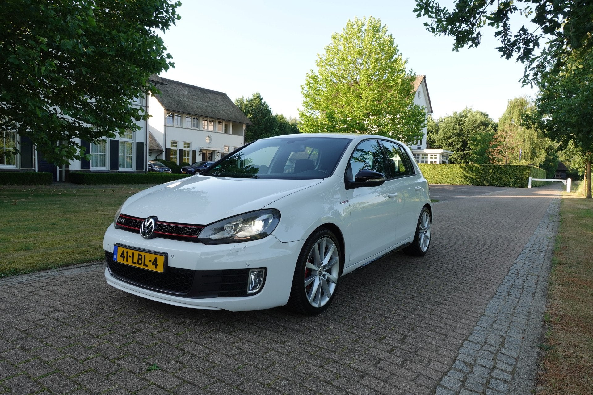 Volkswagen Golf 2.0 GTI | NL auto | NAP | ABT stage 1 |, Euro 5, Parkeersensor, Gebruikt, 4 cilinders