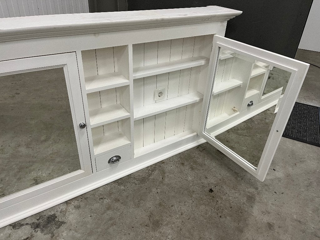 Witte kast met spiegeldeuren !! Volop keus keukens !!, Ophalen, Gebruikt, Wit, 150 tot 200 cm