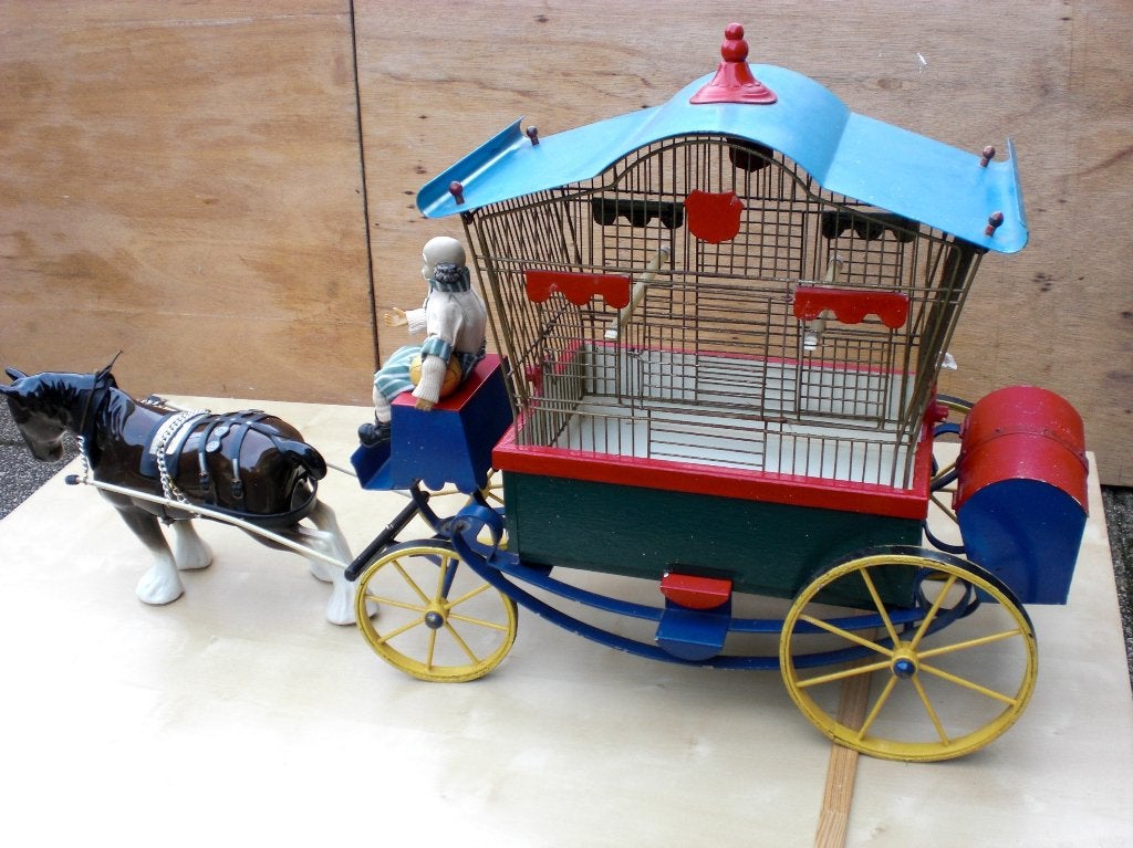 Vintage gekleurde Paardenkoets met paard vogelkooi en clown, Antiek en Kunst, Ophalen